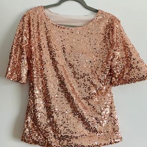 Blush sequined shortsleeve top